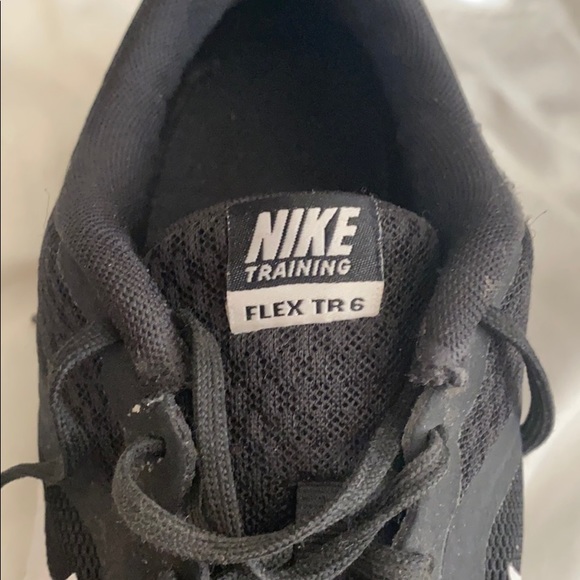 Nike running shoes - Picture 3 of 4